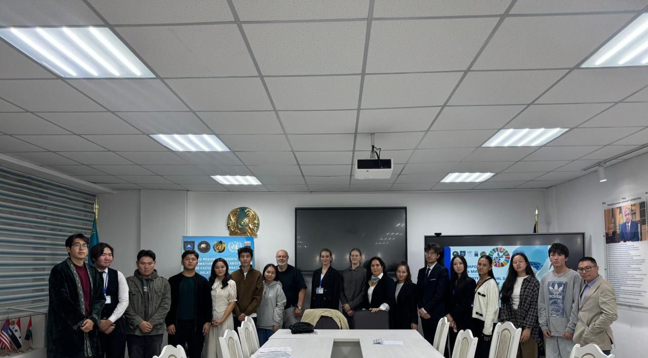 Халықаралық қатынастар факультетінде БҰҰ-ның Халықаралық бейбітшілік күні мен ТДМ-ға арналған іс-шаралар өтті.